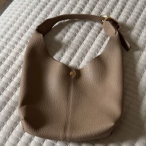 ITALIAN Tan Taupe Beige 100% Leather purse bag gold buckle purchased in Italy 🇮🇹